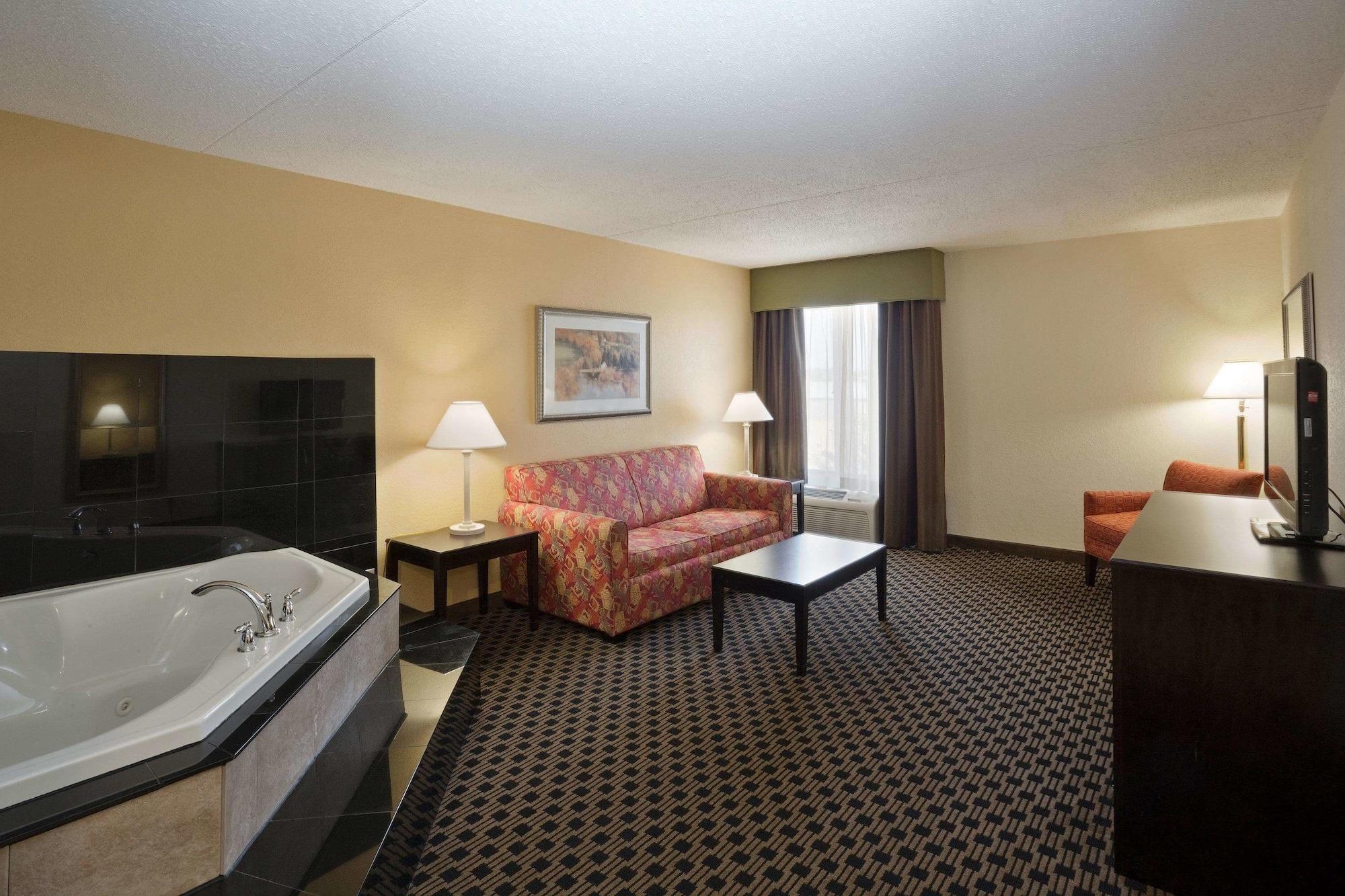 La Quinta By Wyndham Salina Exterior foto